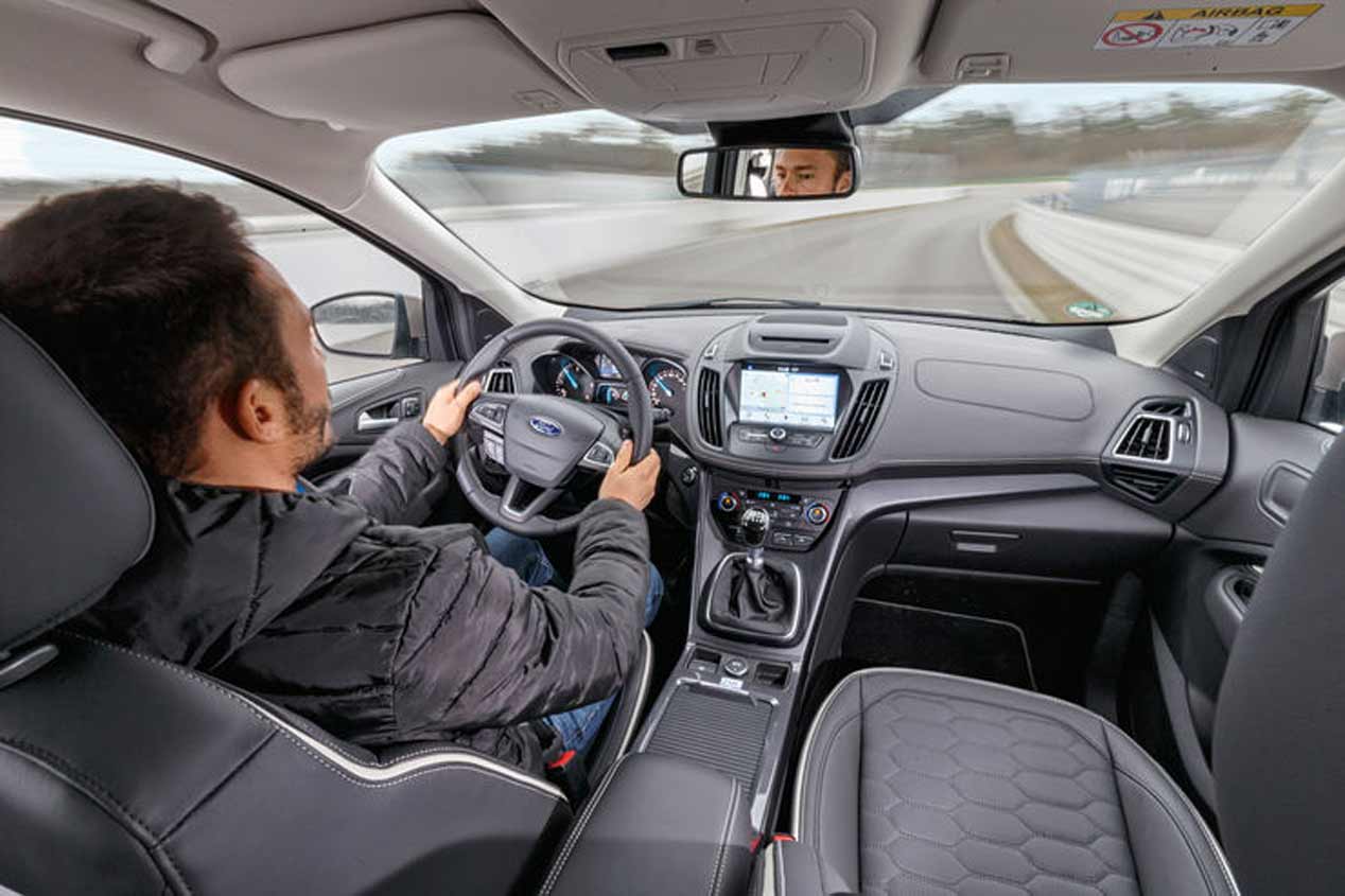 Peugeot 3008, Hyundai Tucson y Ford Kuga, a prueba