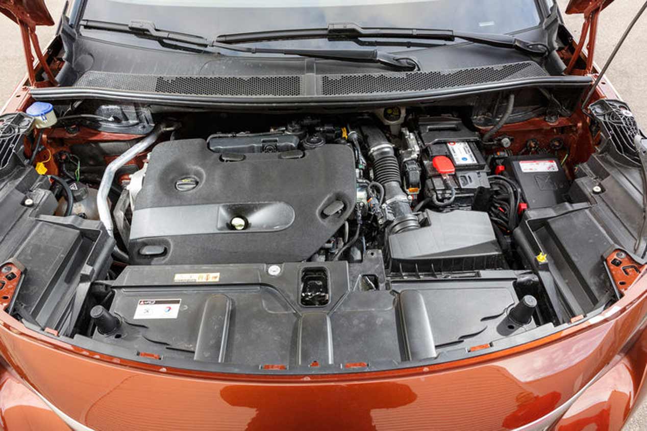 Peugeot 3008, Hyundai Tucson y Ford Kuga, a prueba