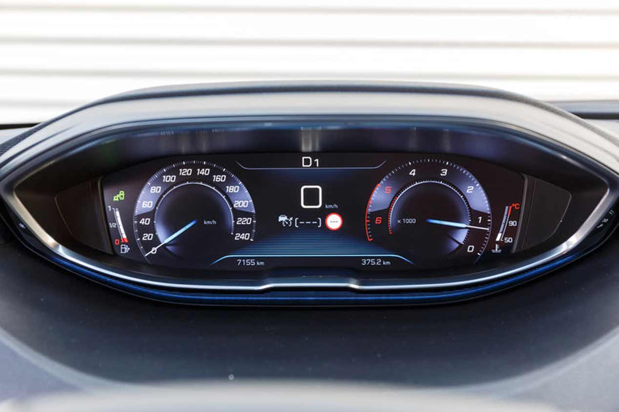 Peugeot 3008, Hyundai Tucson y Ford Kuga, a prueba
