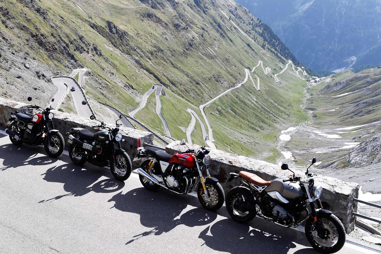 El puerto Passo dello Stelvio, en coche