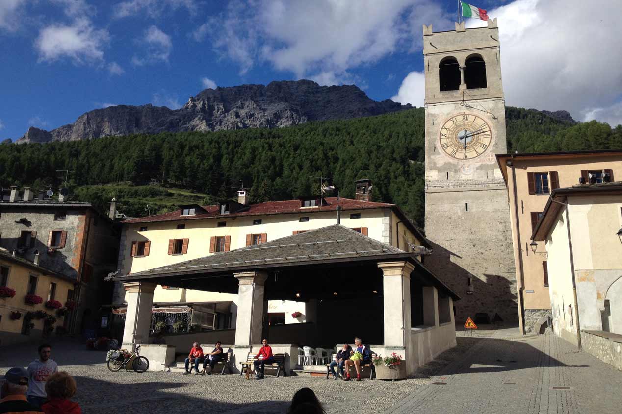 El puerto Passo dello Stelvio, en coche