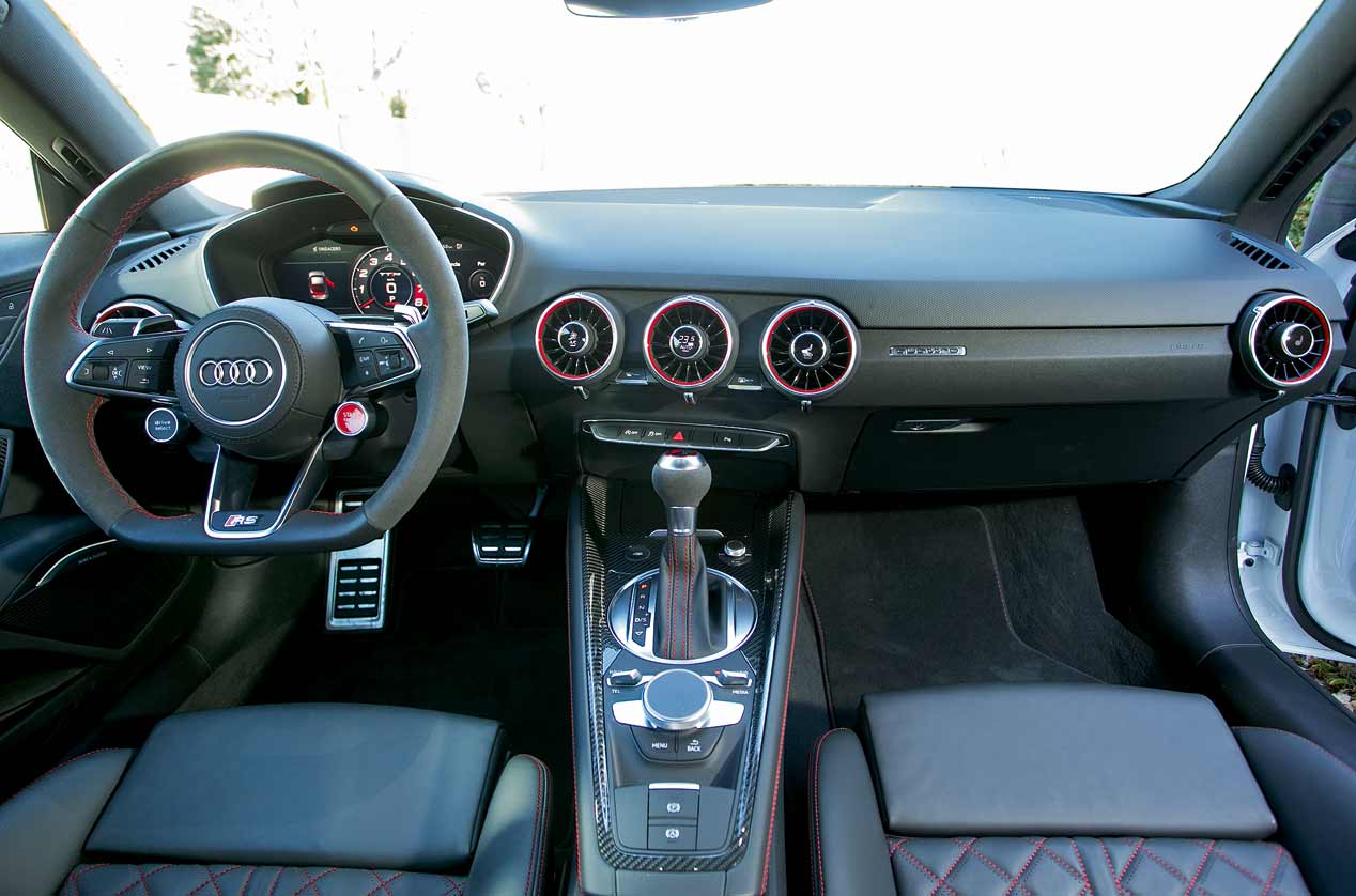 Audi TT RS vs Audi Sport Quattro, en fotos