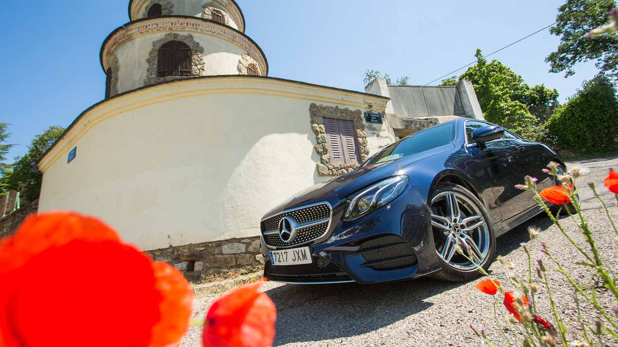 Mercedes E Coupé 220 D, elegante, lujoso y sofisticado