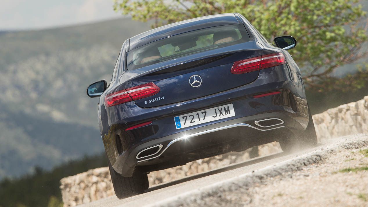 Mercedes E Coupé 220 D, elegante, lujoso y sofisticado