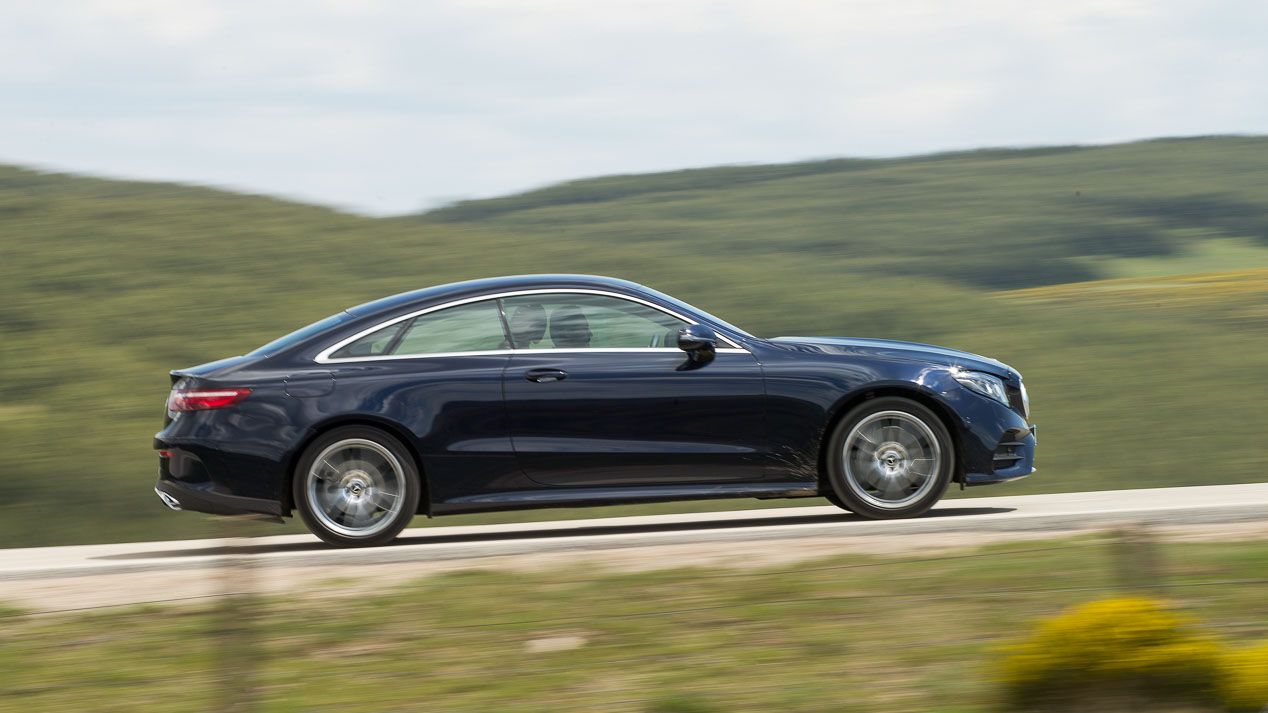 Mercedes E Coupé 220 D, elegante, lujoso y sofisticado
