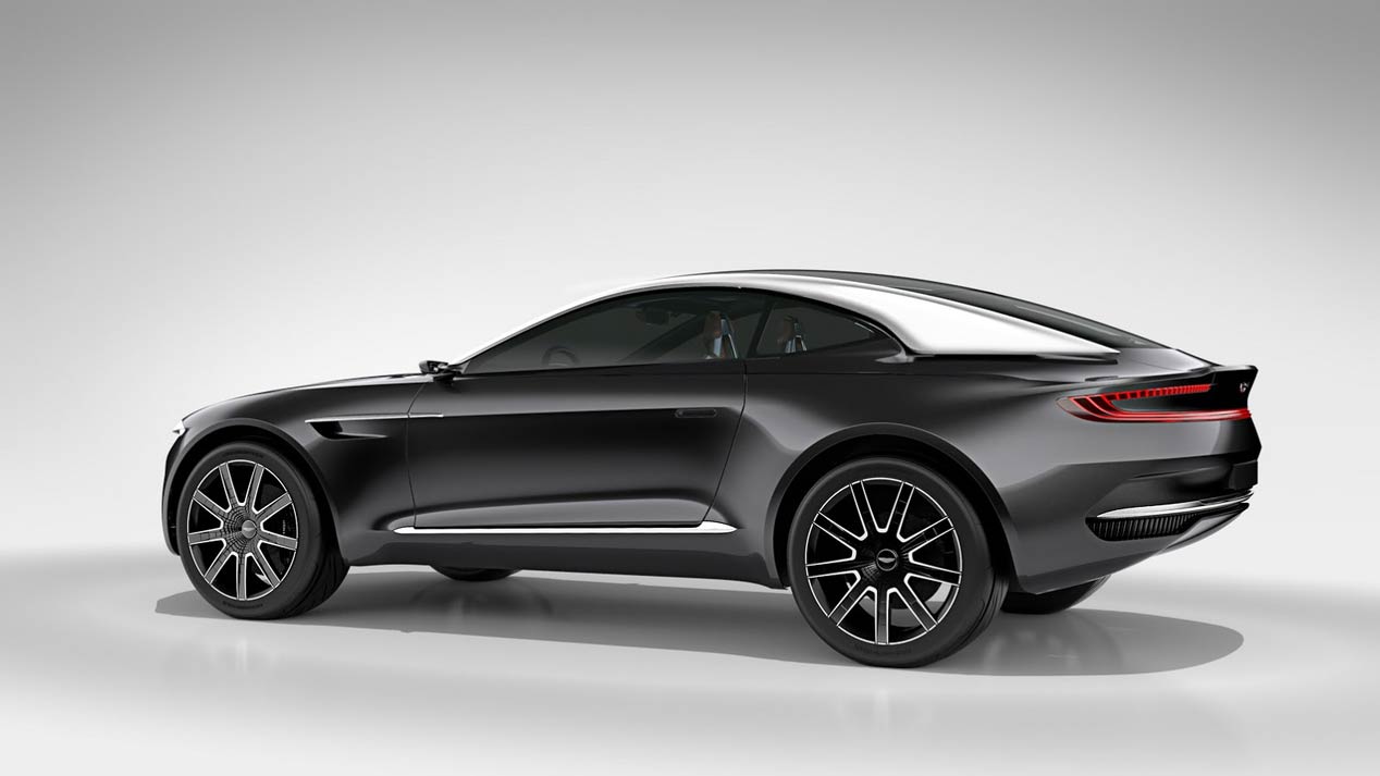 El Aston Martin DBX, cada vez más cerca