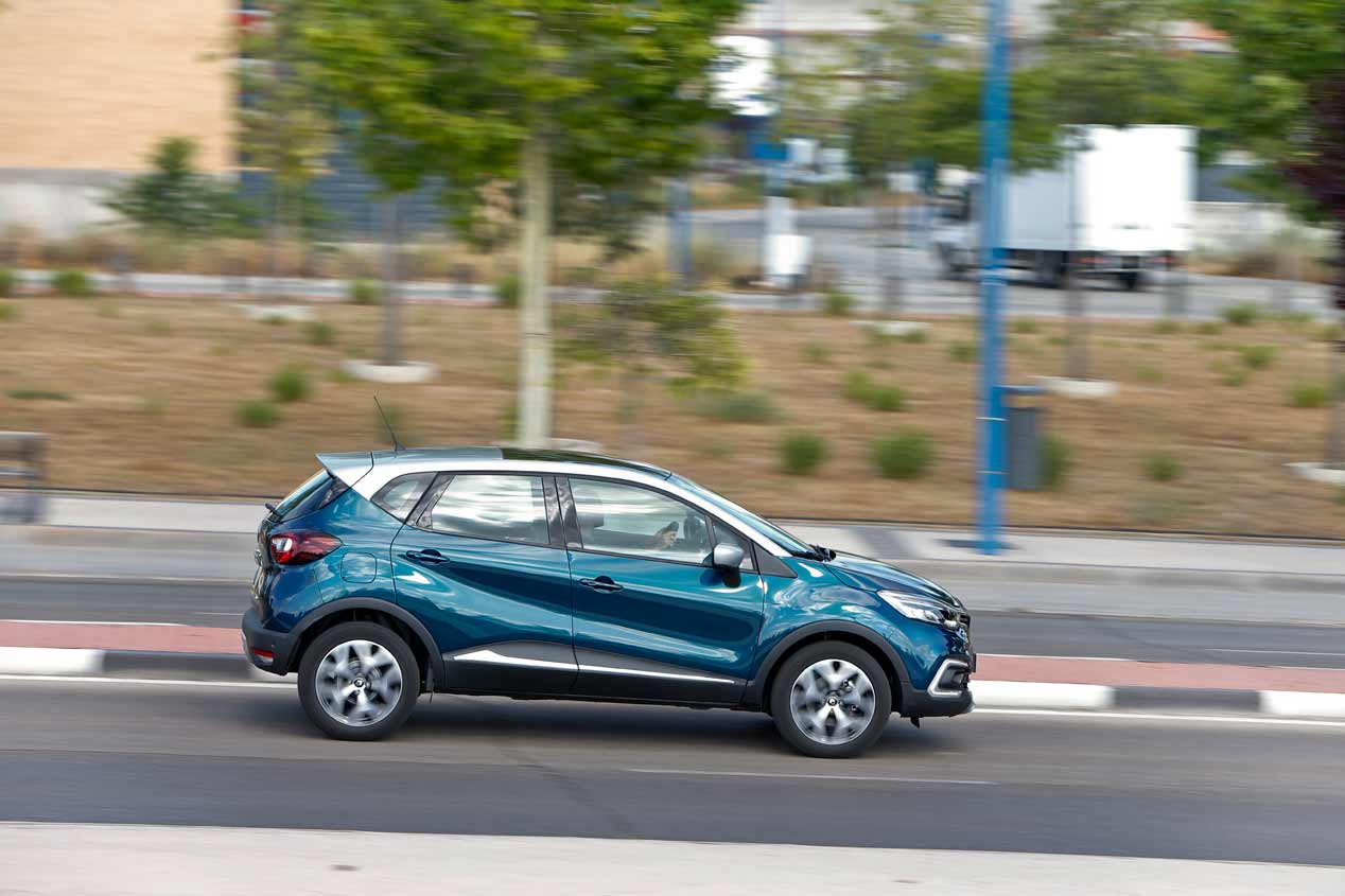 A prueba el Peugeot 2008 BlueHDI y el Renault Captur dCi