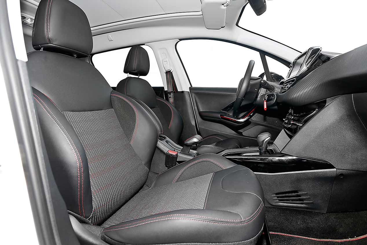 A prueba el Peugeot 2008 BlueHDI y el Renault Captur dCi
