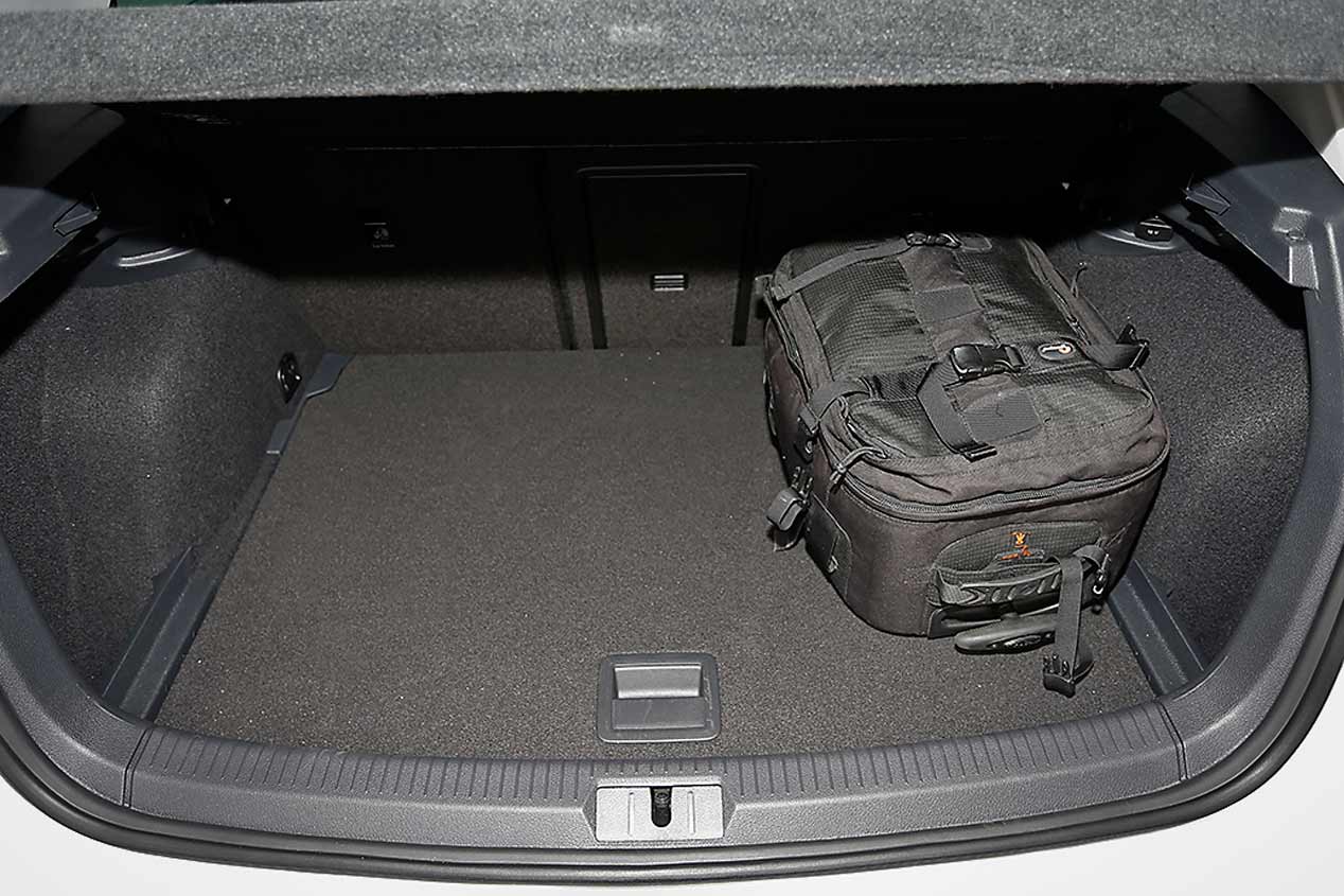 VW Golf, Hyundai i30 y Honda Civic, a prueba