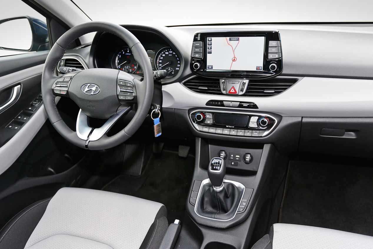 VW Golf, Hyundai i30 y Honda Civic, a prueba