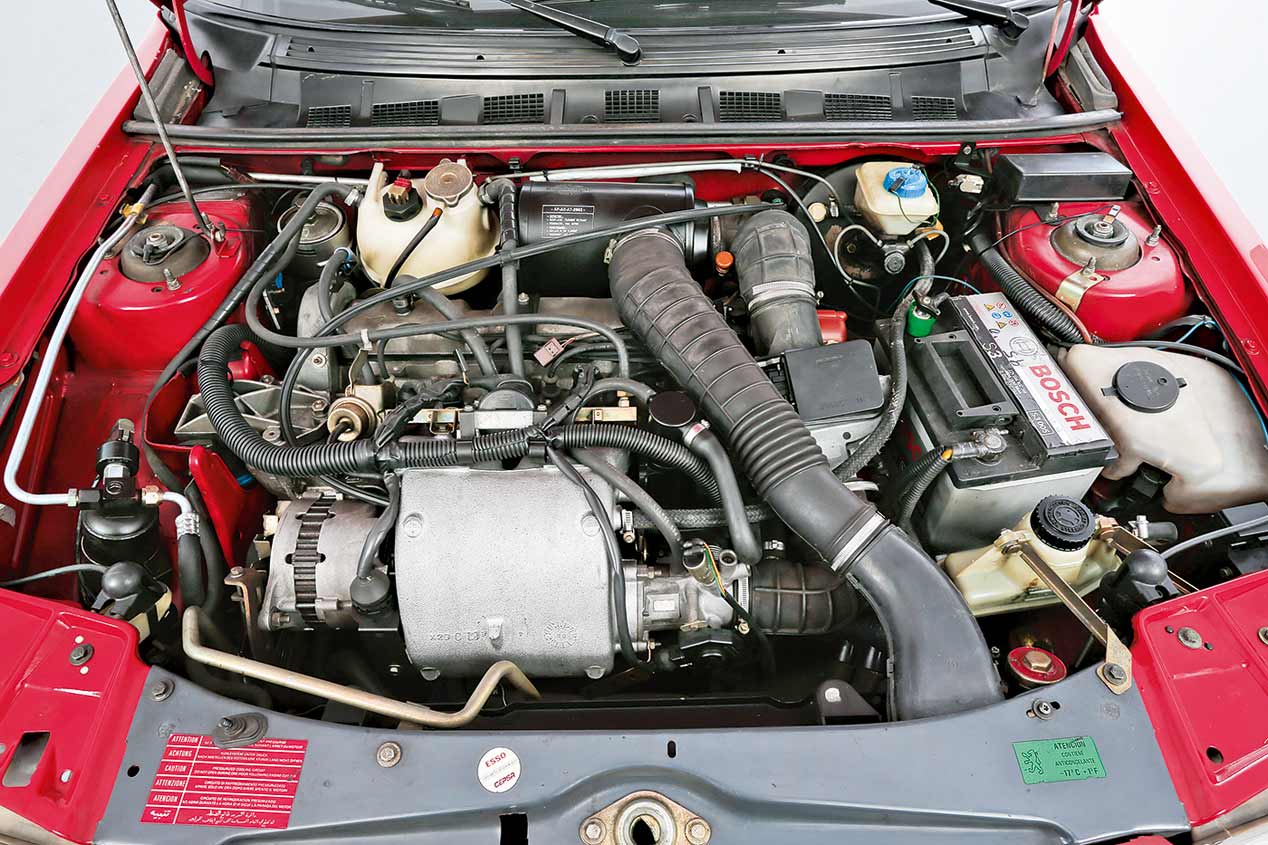 Peugeot 309 GTi: un clásico deportivo mítico (fotos)