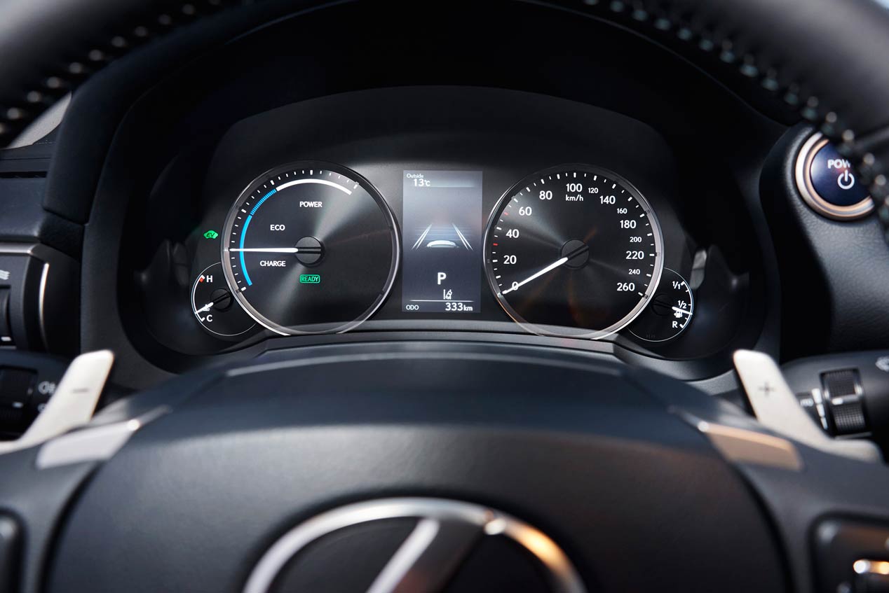 Lexus IS 300h: equilibrio, suavidad, eficiencia...