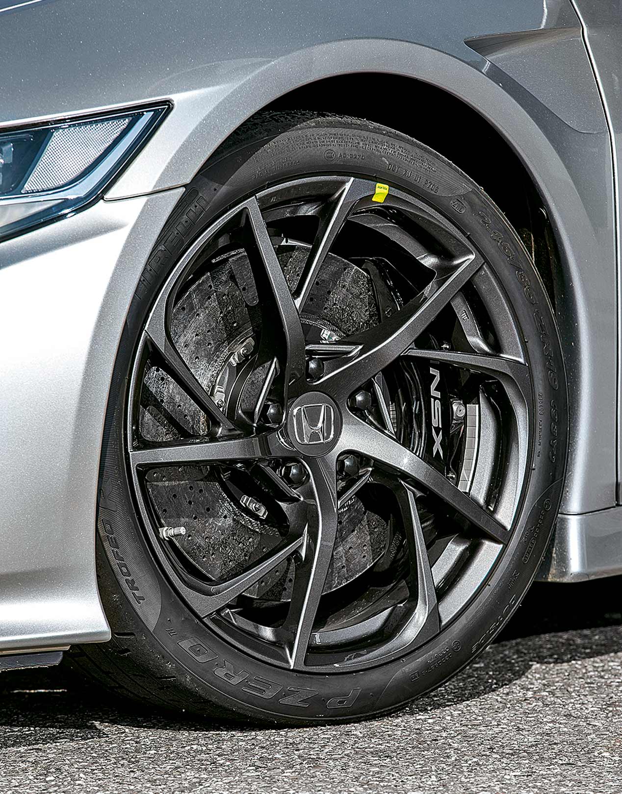 A prueba el Honda NSX y el McLaren 570S