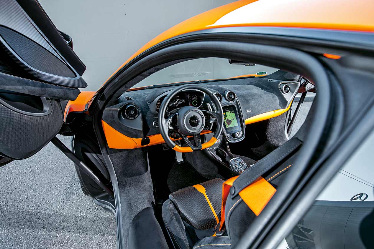A prueba el Honda NSX y el McLaren 570S