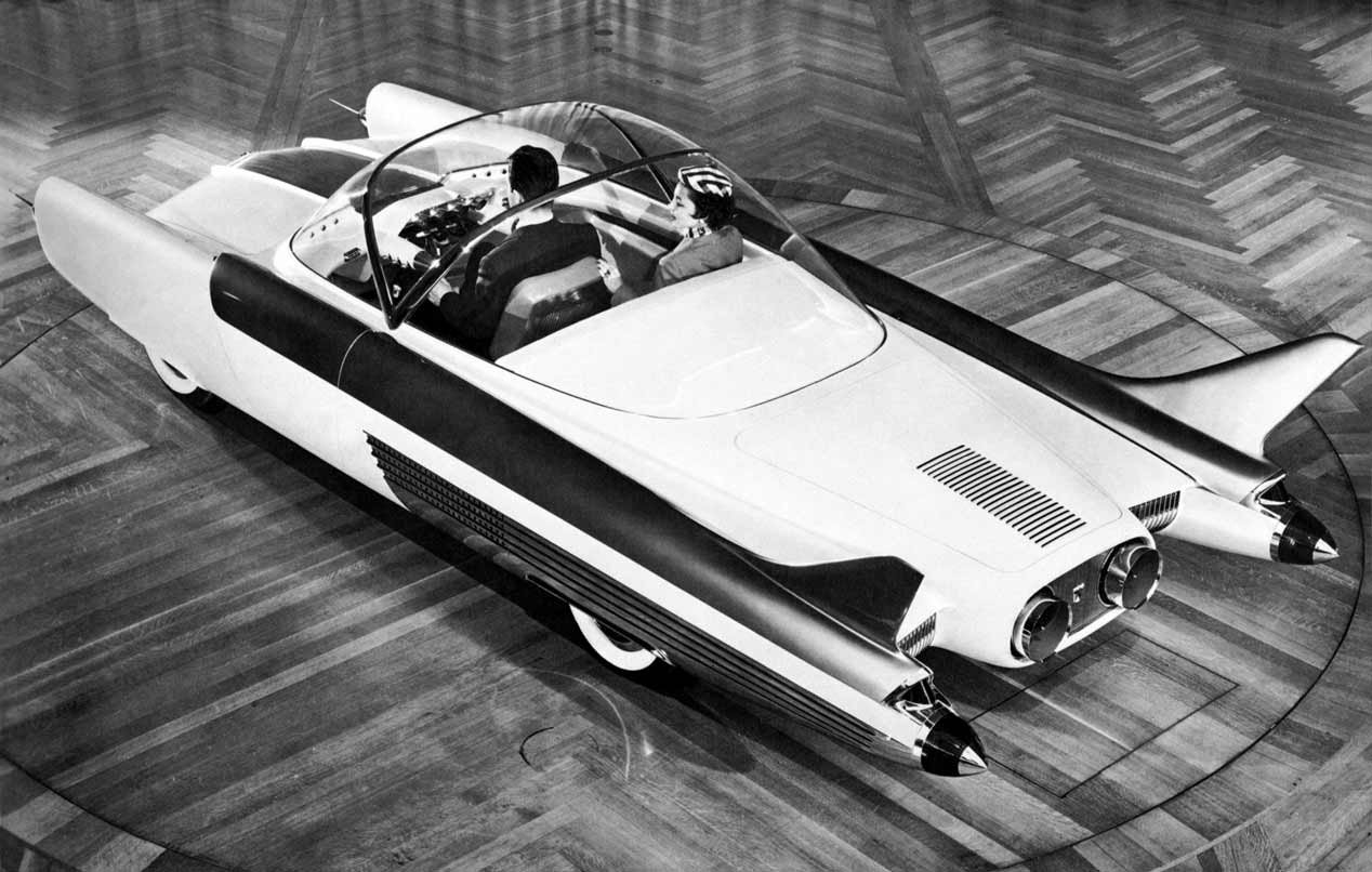 Los coches "cohete" del pasado que pensaban en el futuro