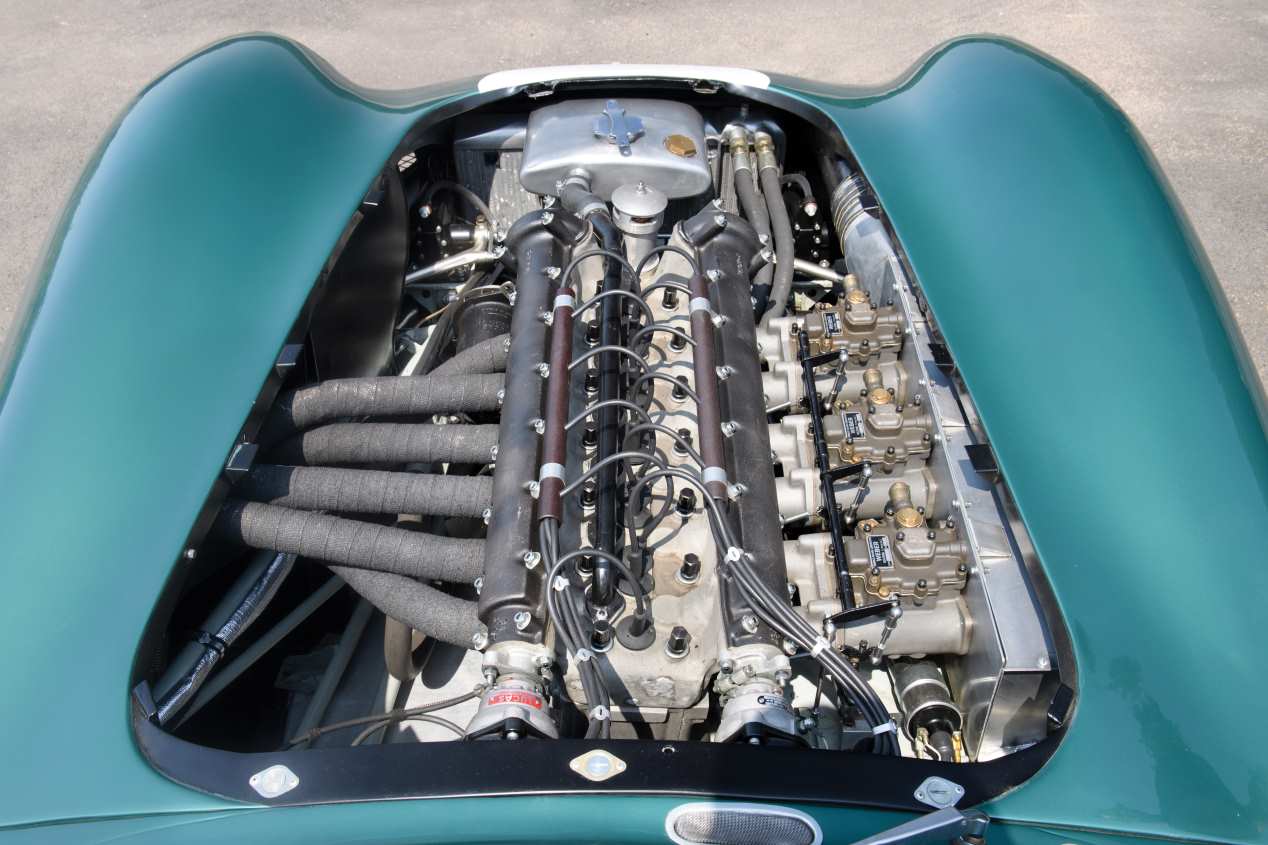 Pagan casi 20 millones de euros por este Aston Martin DBR1