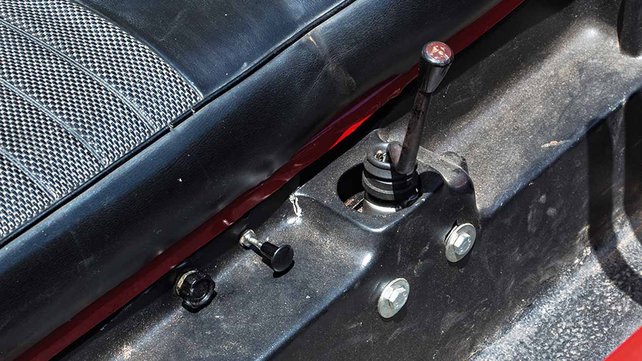 Historia y prueba del Gato Montés: el coche-anfibio español