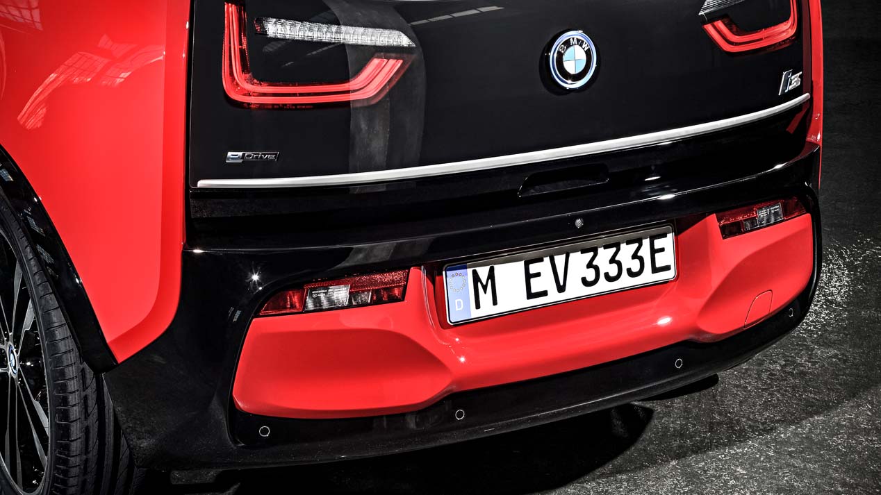 El BMW i3 se renueva mejorando su equipamiento, conectividad y conducción