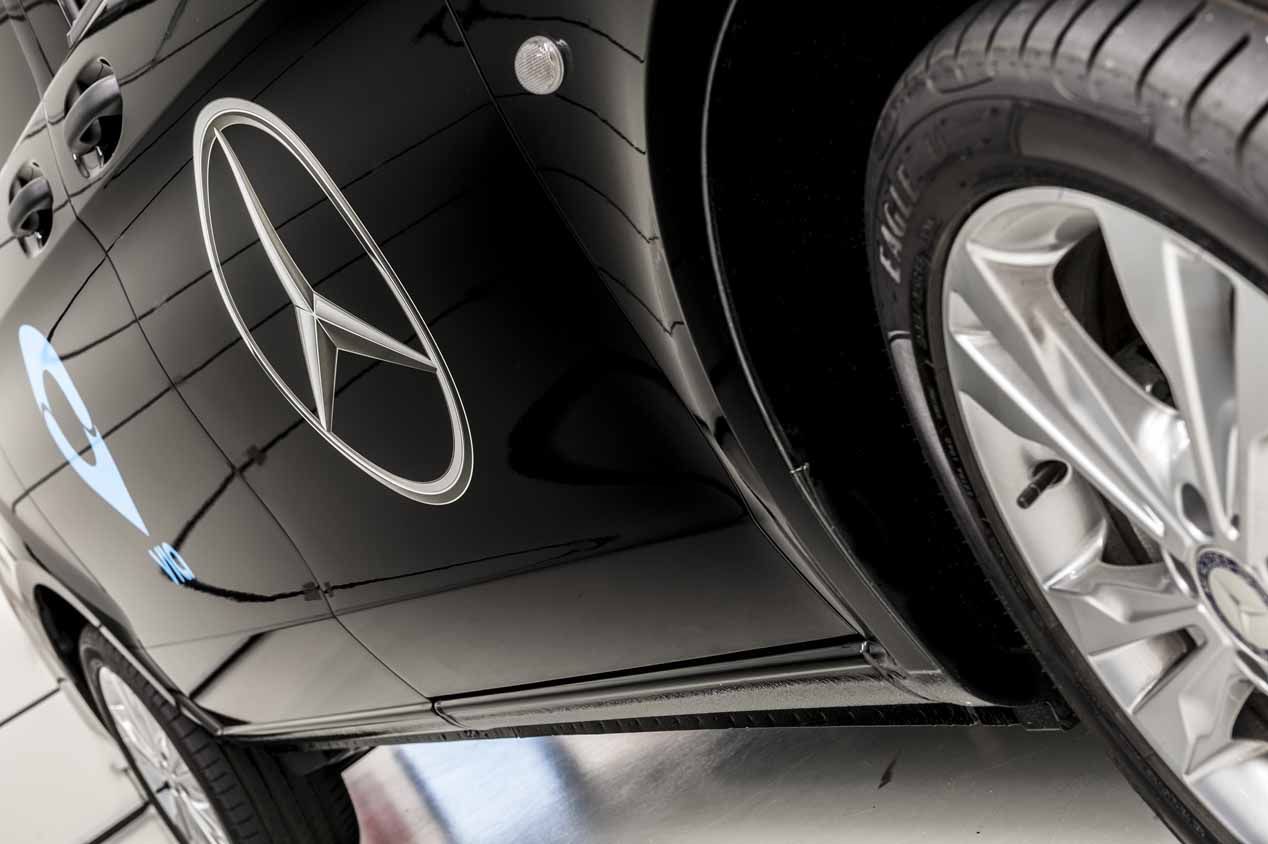 Mercedes y Via se unen para la movilidad a demanda con minibuses urbanos compartidos
