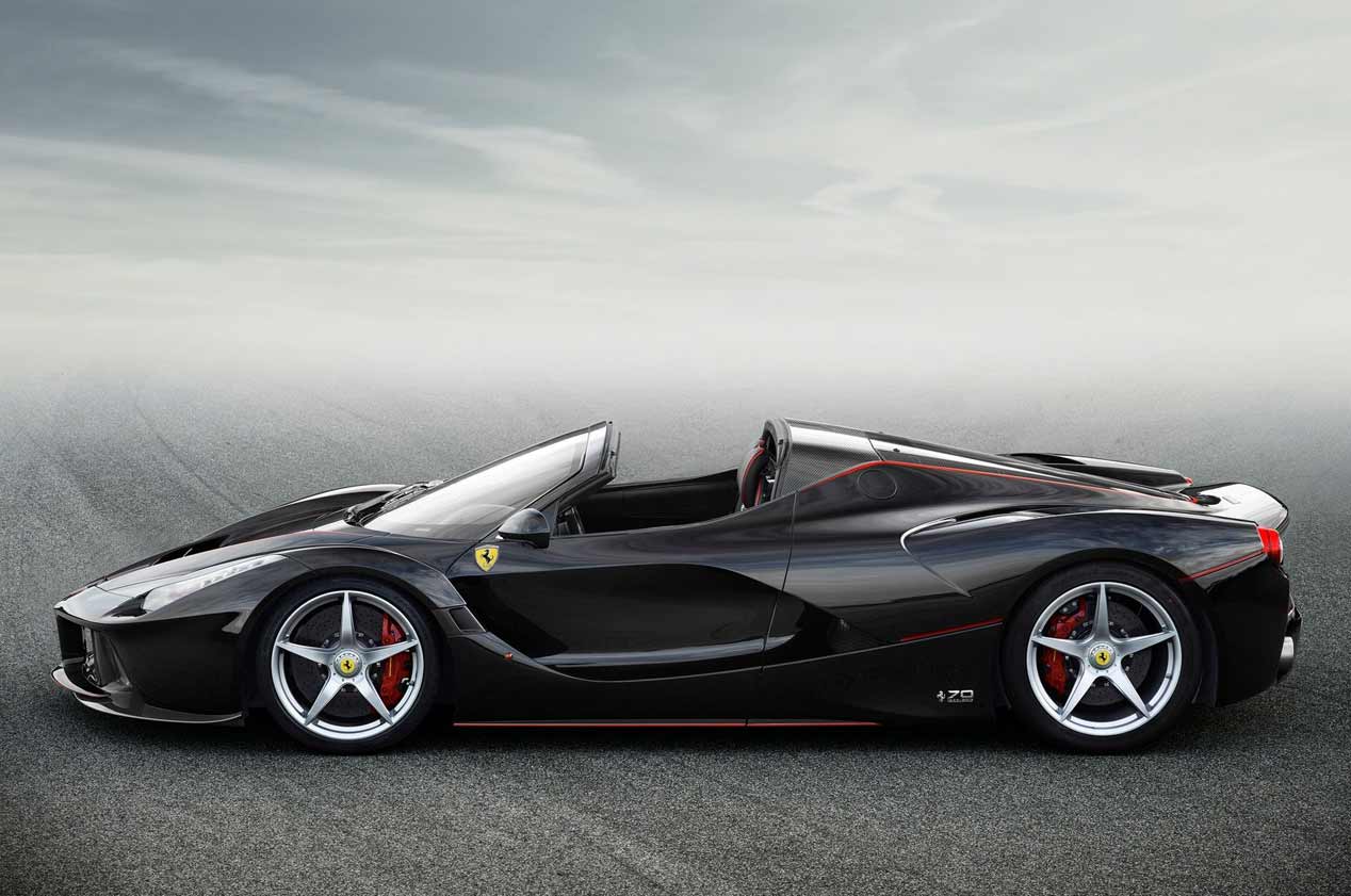 El Ferrari LaFerrari Aperta más solidario