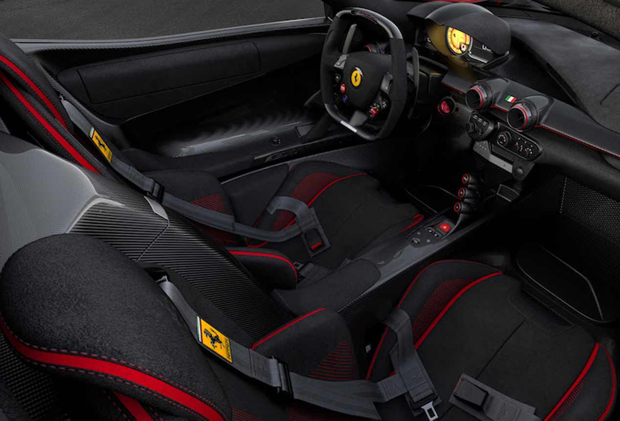 El Ferrari LaFerrari Aperta más solidario
