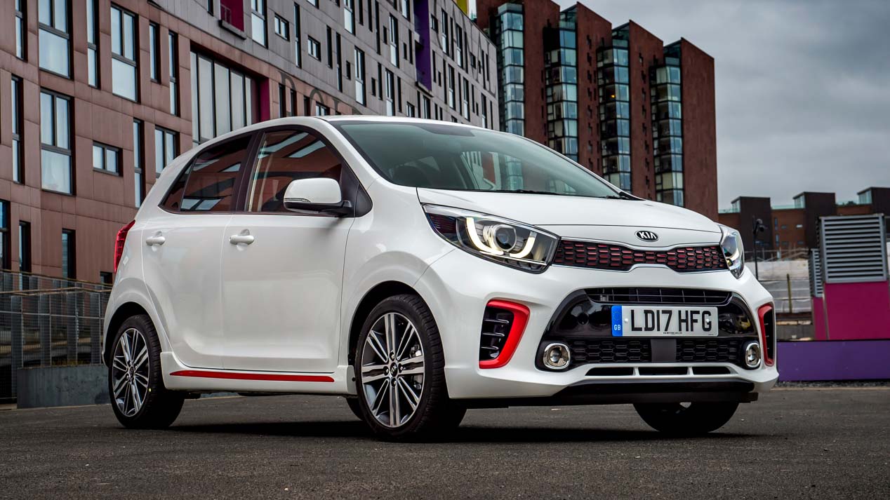 Versión de estética crossover y motor 1.0 Turbo de gasolina para el Picanto