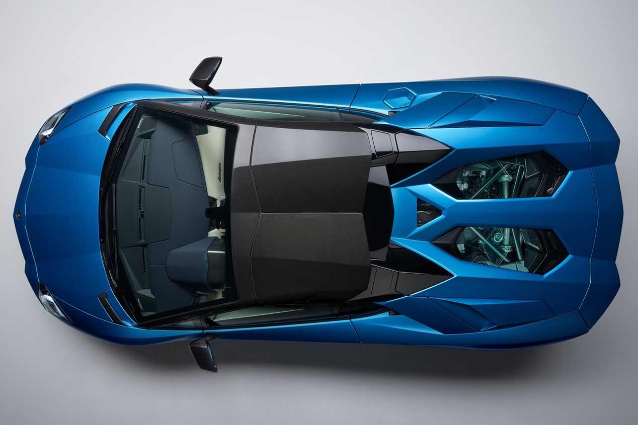 Lamborghini Aventador S Roadster, sus mejores imágenes
