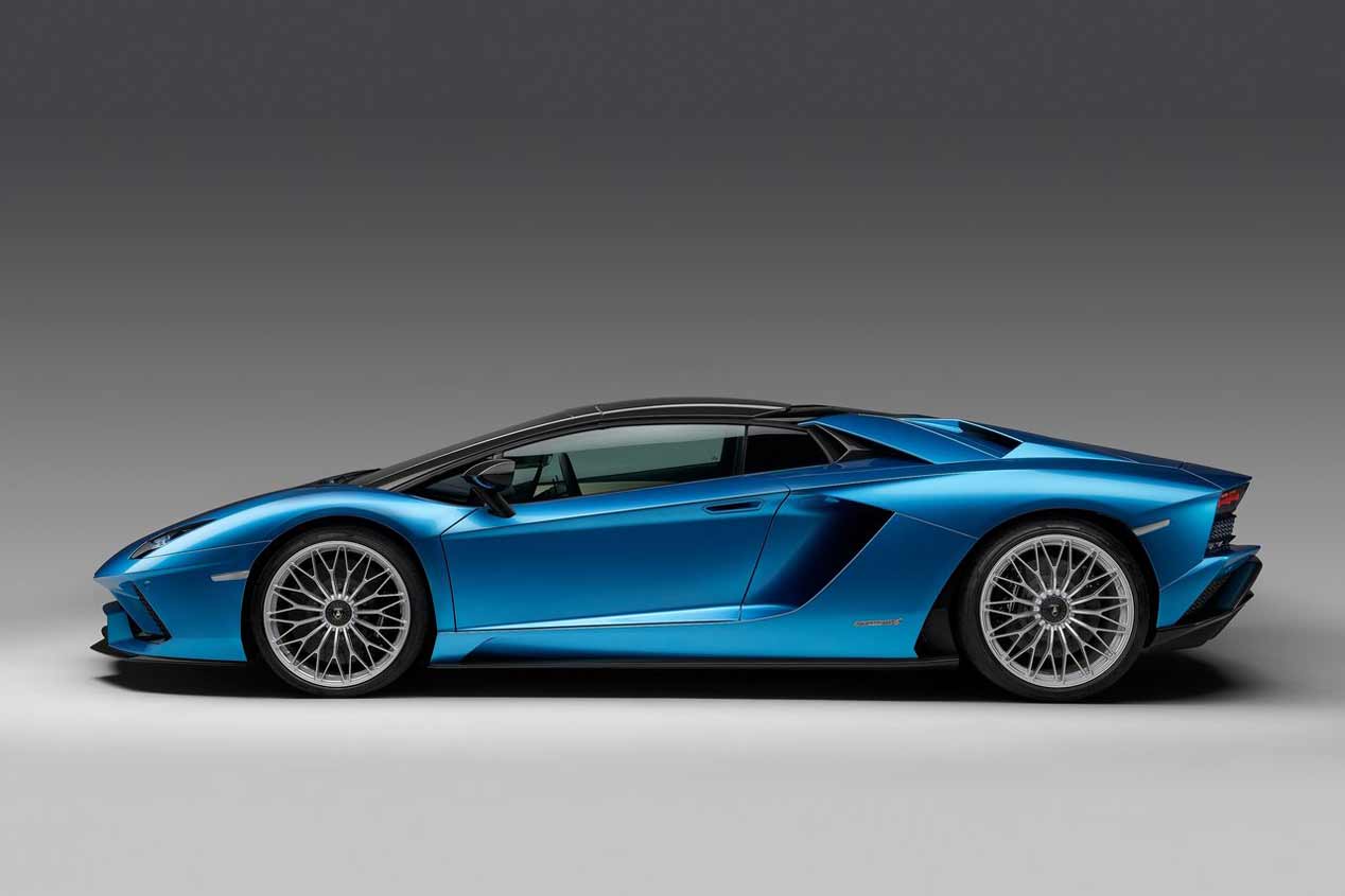 Lamborghini Aventador S Roadster, sus mejores imágenes