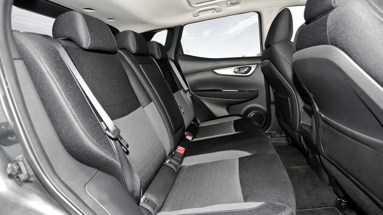 Duelo SUV: Nissan Qashqai 1.2 DIG-T X-TRONIC & Peugeot 3008 1.2 Puretech