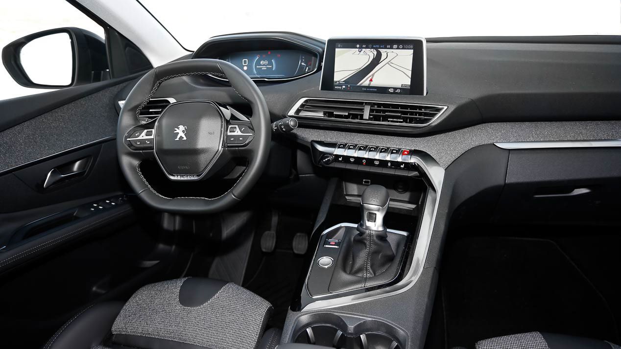 Duelo SUV: Nissan Qashqai 1.2 DIG-T X-TRONIC & Peugeot 3008 1.2 Puretech