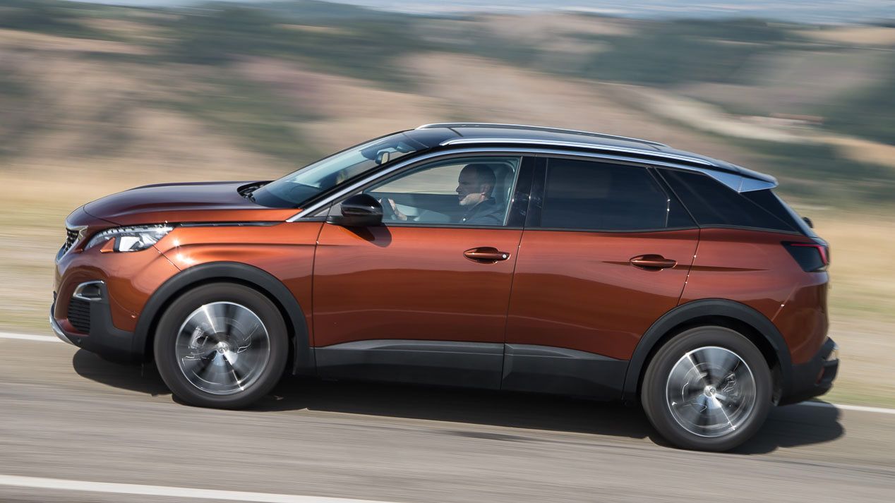 Duelo SUV: Nissan Qashqai 1.2 DIG-T X-TRONIC & Peugeot 3008 1.2 Puretech