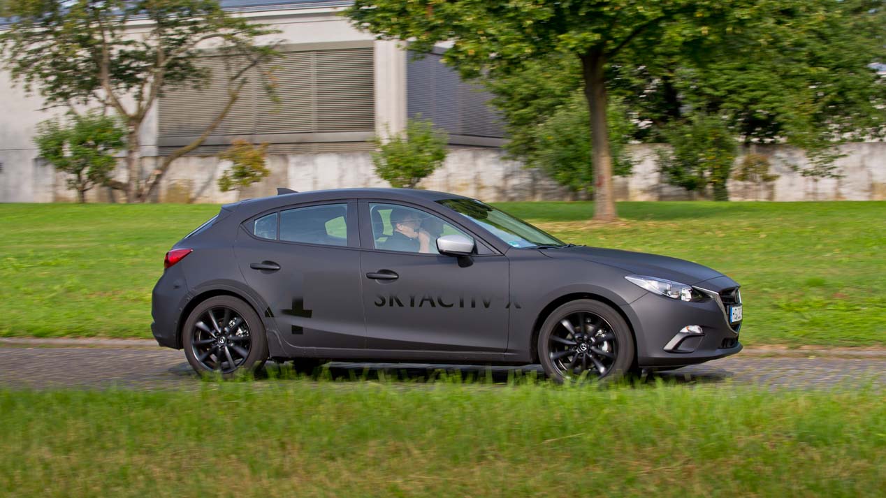 Skyactiv-X conducimos el motor de gasolina que funciona como un Diesel