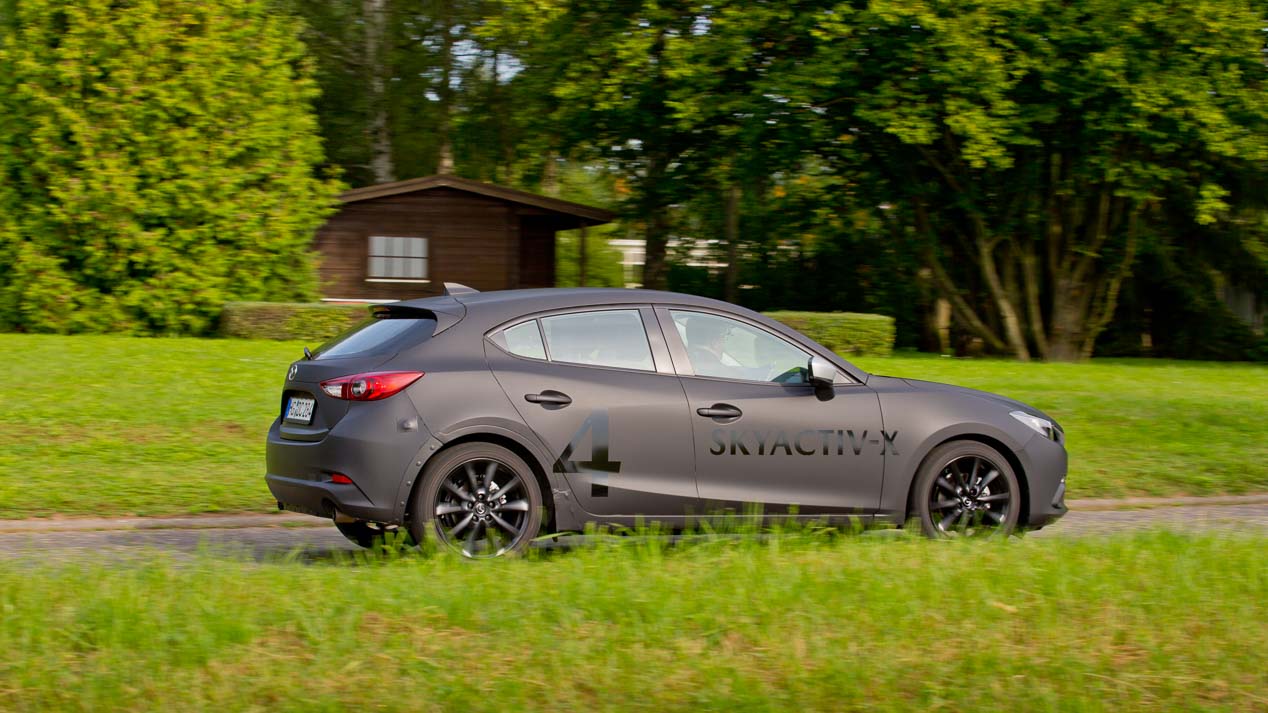 Skyactiv-X conducimos el motor de gasolina que funciona como un Diesel
