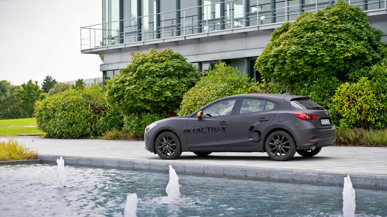 Skyactiv-X conducimos el motor de gasolina que funciona como un Diesel