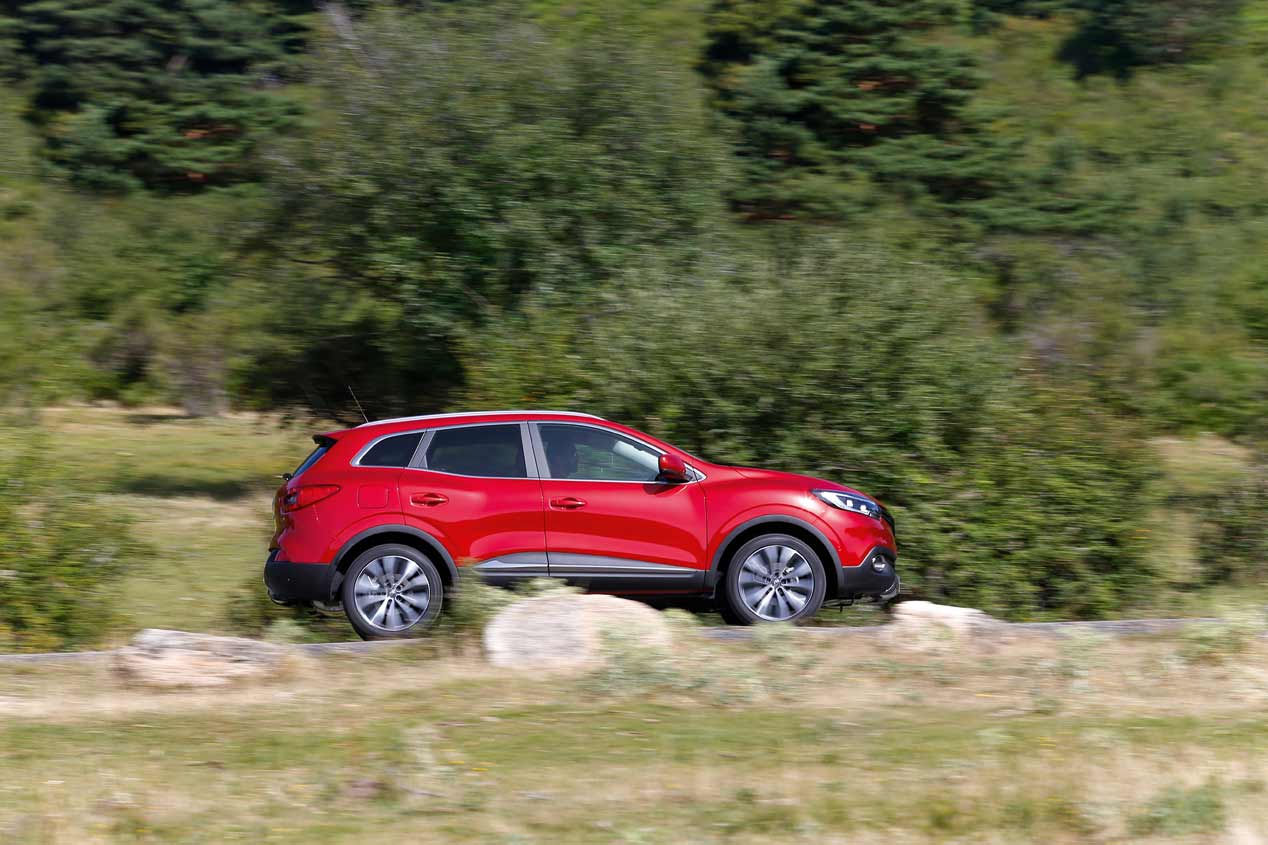 Seat Ateca 1.4 EcoTSI, Mazda CX-5 2.0 Skyactiv-G y Renault Kadjar 1.6 TCe