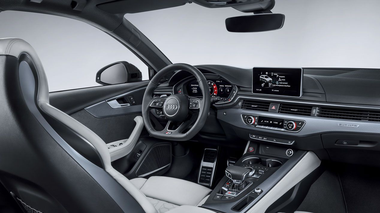 Audi RS4 Avant, 450 CV, tracción total y cambio automático aúnan pasión y razón en el familiar de Audi