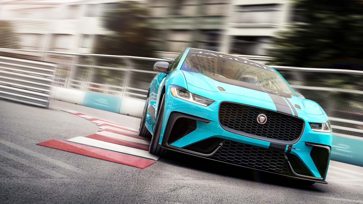 Jaguar I-Pace eTrophy y BMW M8 GTE: kilovatios y caballos