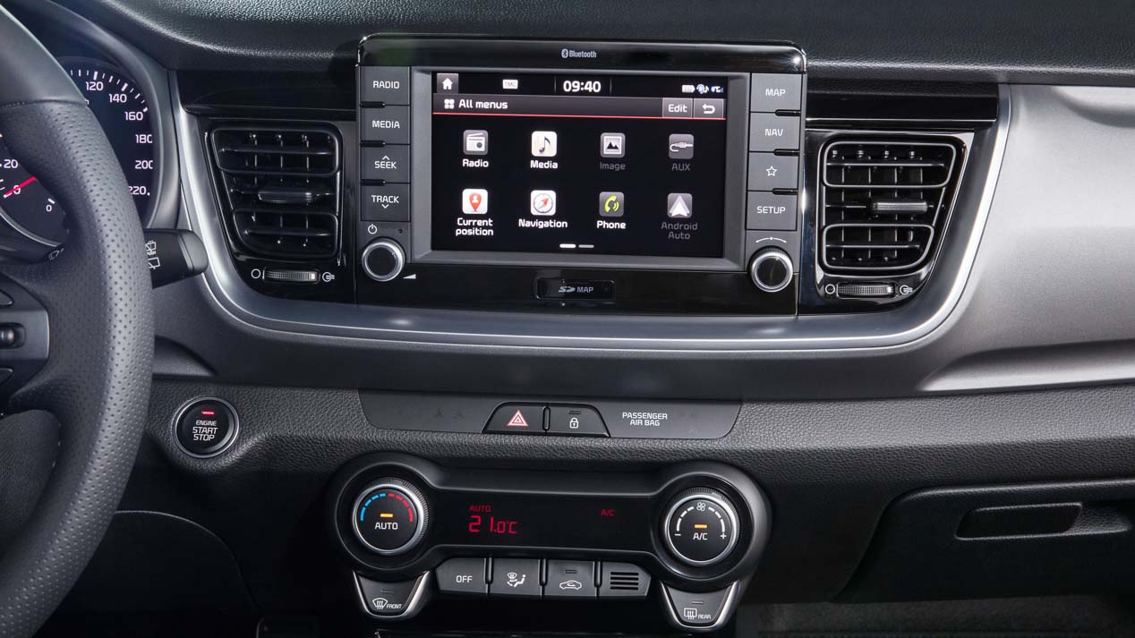 Kia Stonic 2017, nuevo SUV urbano y de atractivo diseño