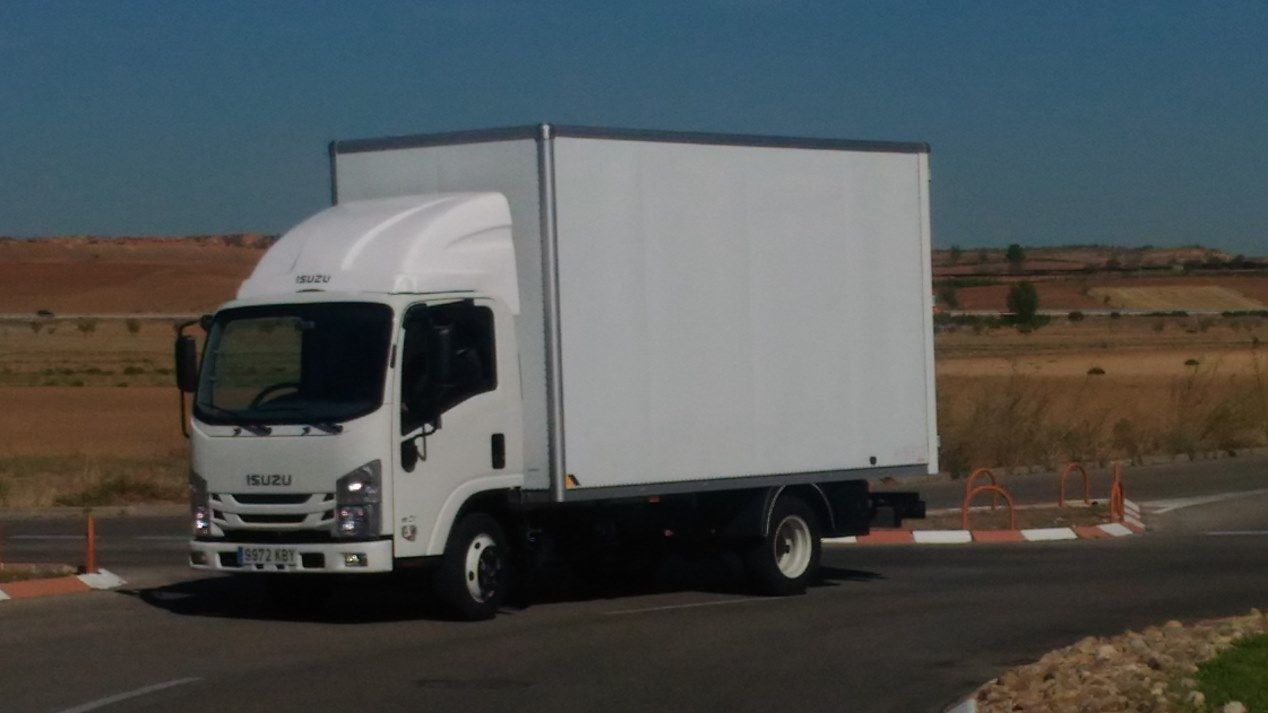 Isuzu M21: los nuevos camiones ligeros