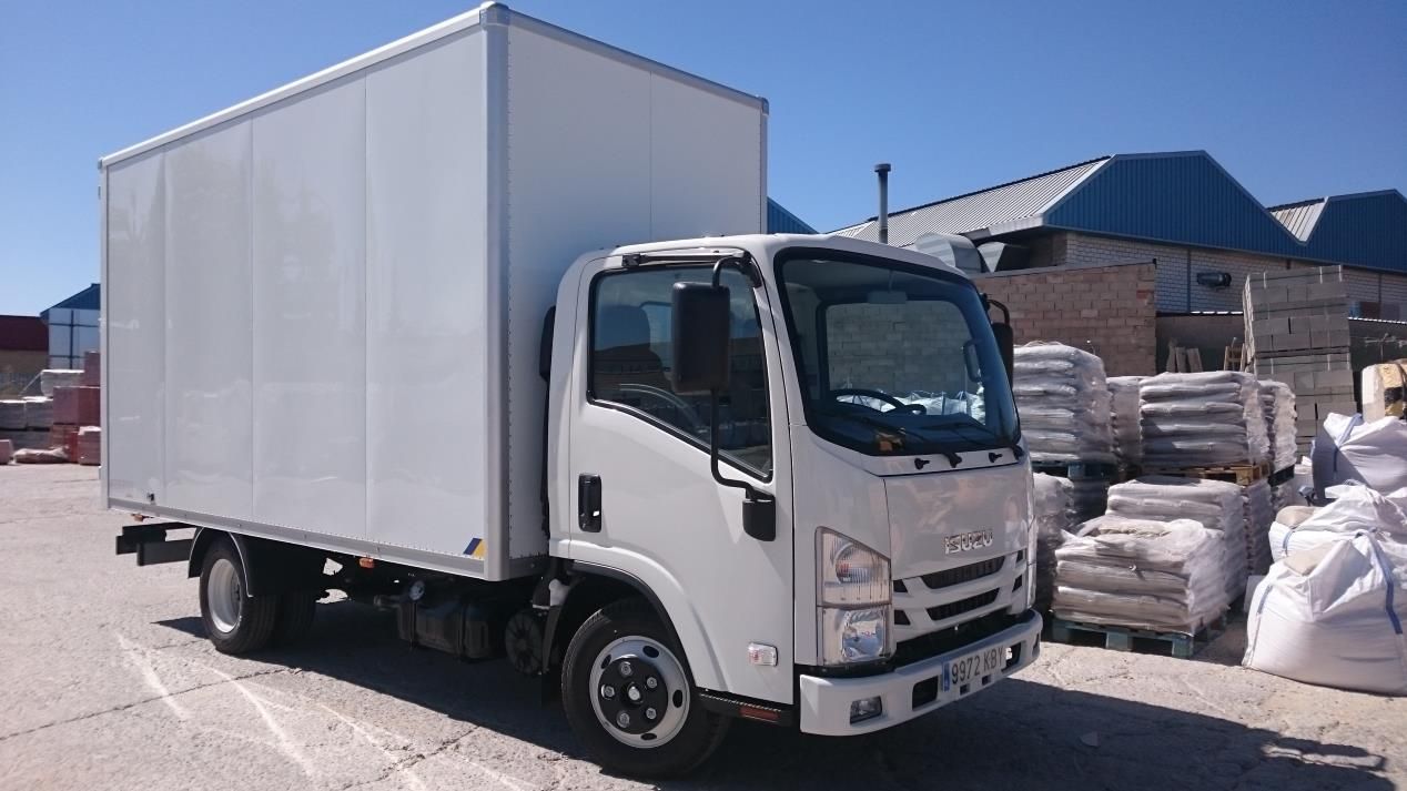Isuzu M21: los nuevos camiones ligeros