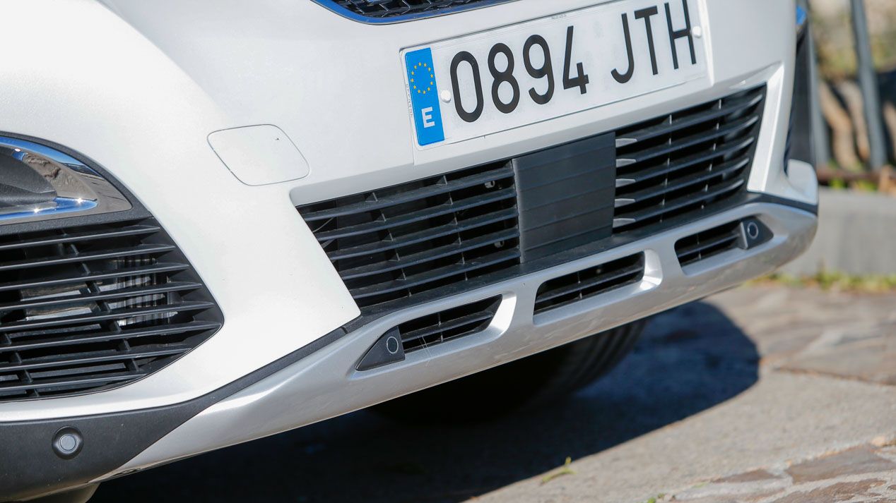Peugeot 3008 y 5008: nuevo motor Diesel de 130 CV