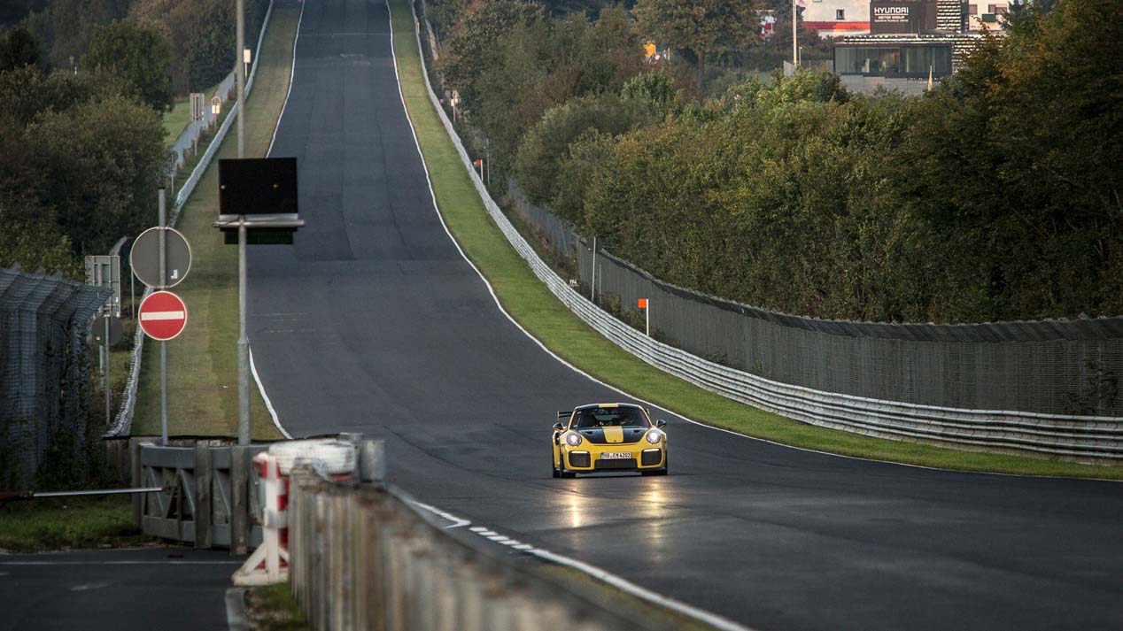 Porsche 911 GT2 RS, rey de Nurburgring