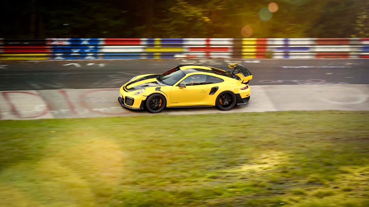Porsche 911 GT2 RS, rey de Nurburgring