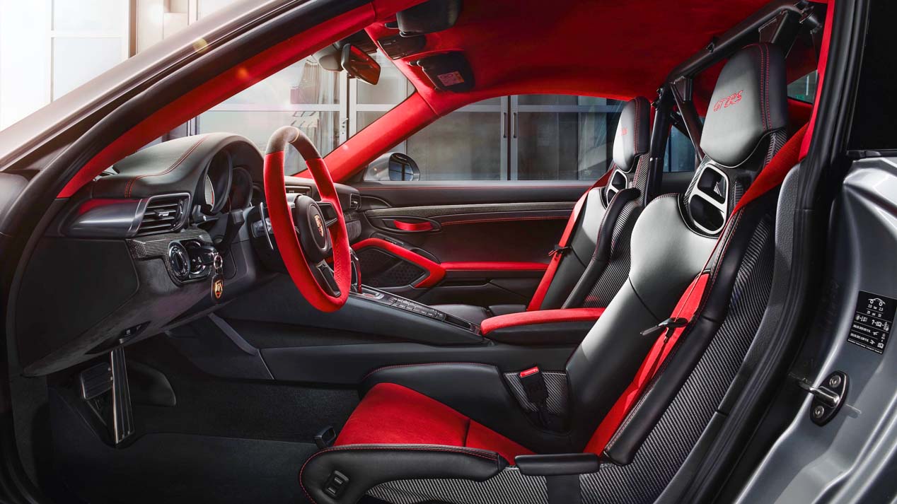 Porsche 911 GT2 RS, rey de Nurburgring