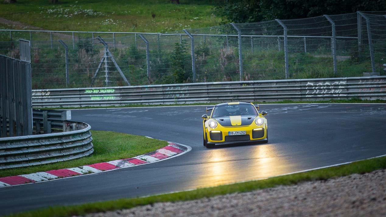 Porsche 911 GT2 RS, rey de Nurburgring