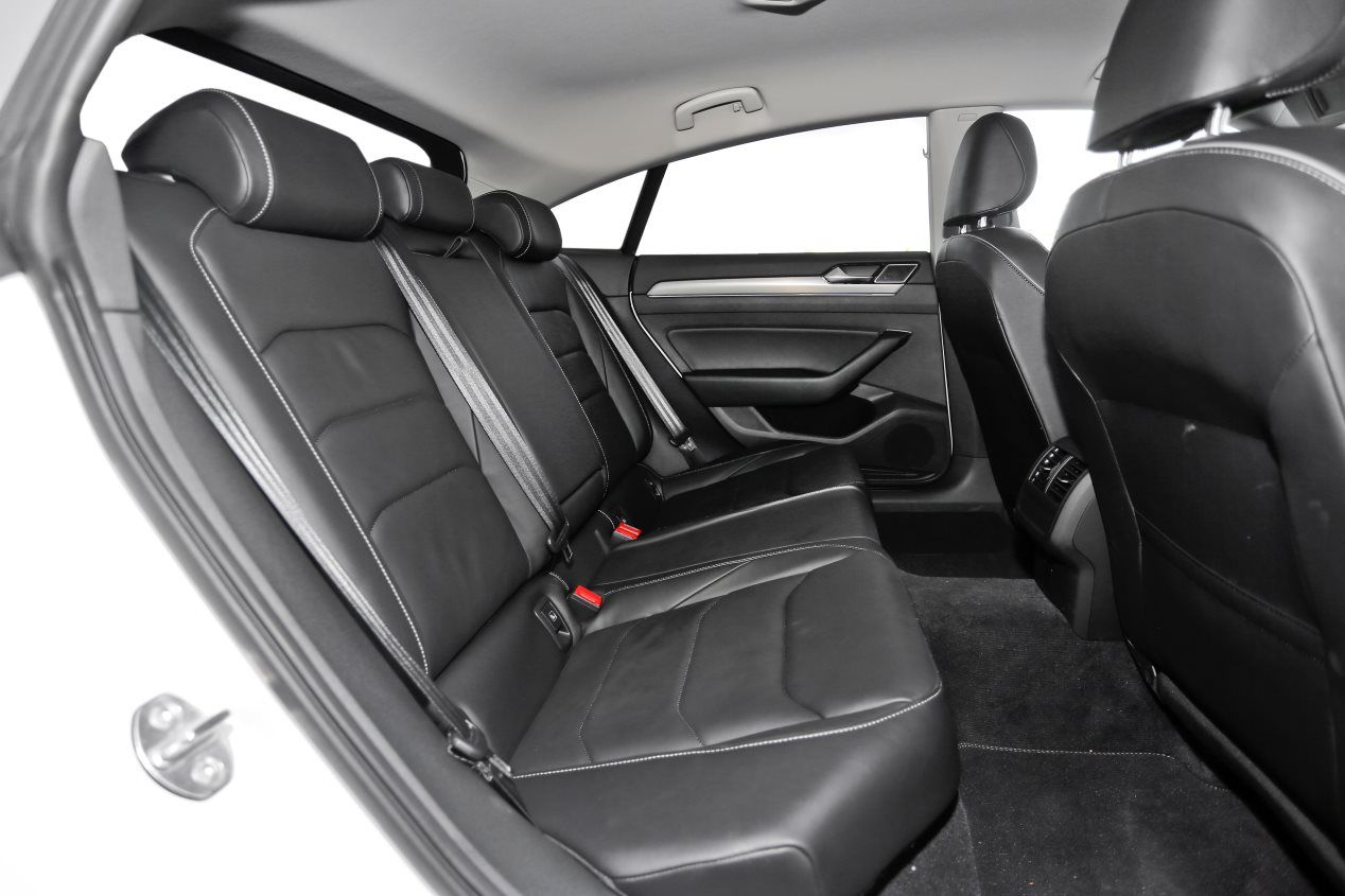 VW Arteon 2.0 TDI DSG: superprueba y mediciones