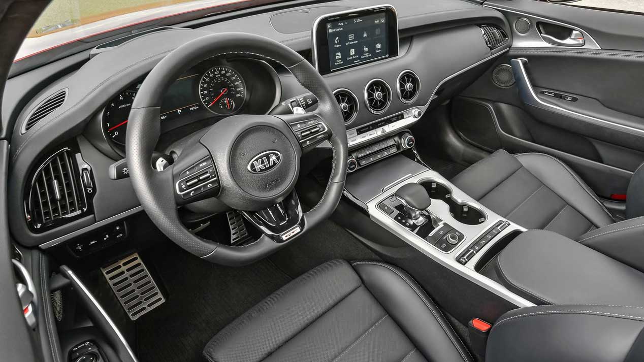 Kia Stinger: todas las fotos de la berlina de moda