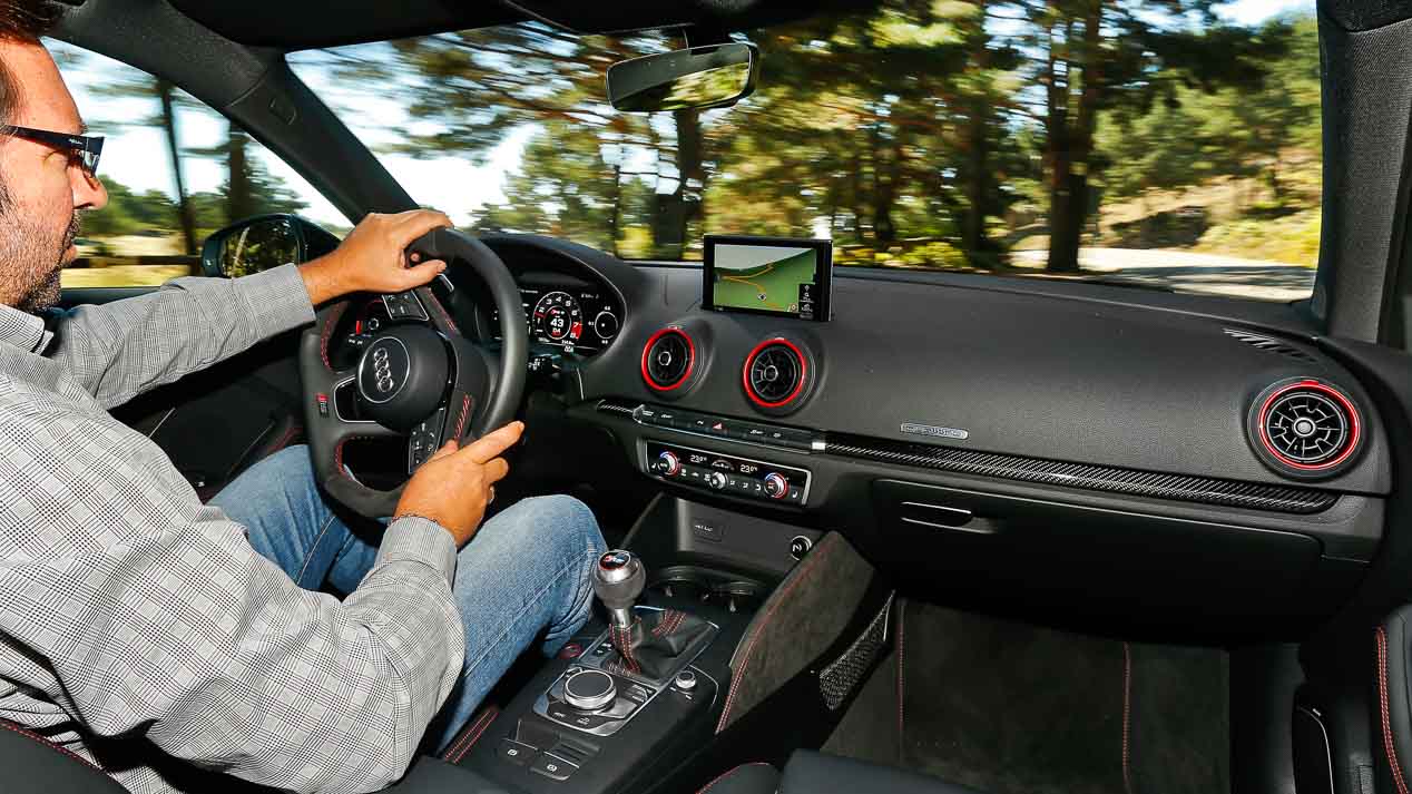 Prueba: Audi RS3 Sedán, un cohete deportivo