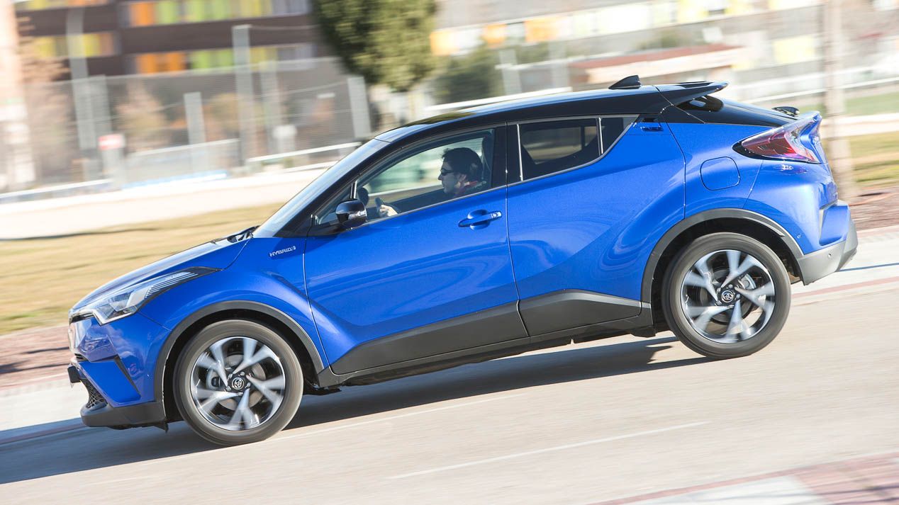 Comparativa SUV: Hyundai Tucson, Nissan Qashqai, Peugeot 3008, Seat Ateca y Toyota C-HR
