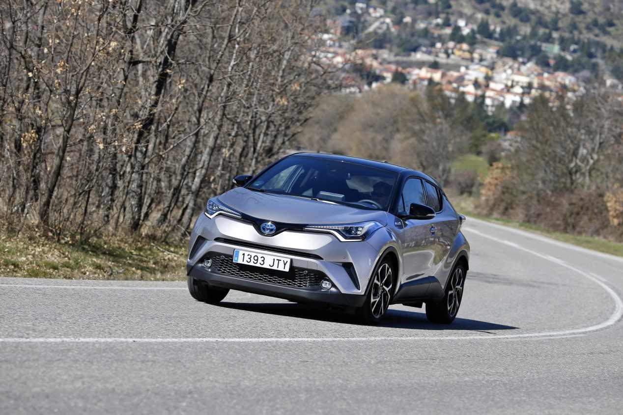 Comparativa SUV: Hyundai Tucson, Nissan Qashqai, Peugeot 3008, Seat Ateca y Toyota C-HR